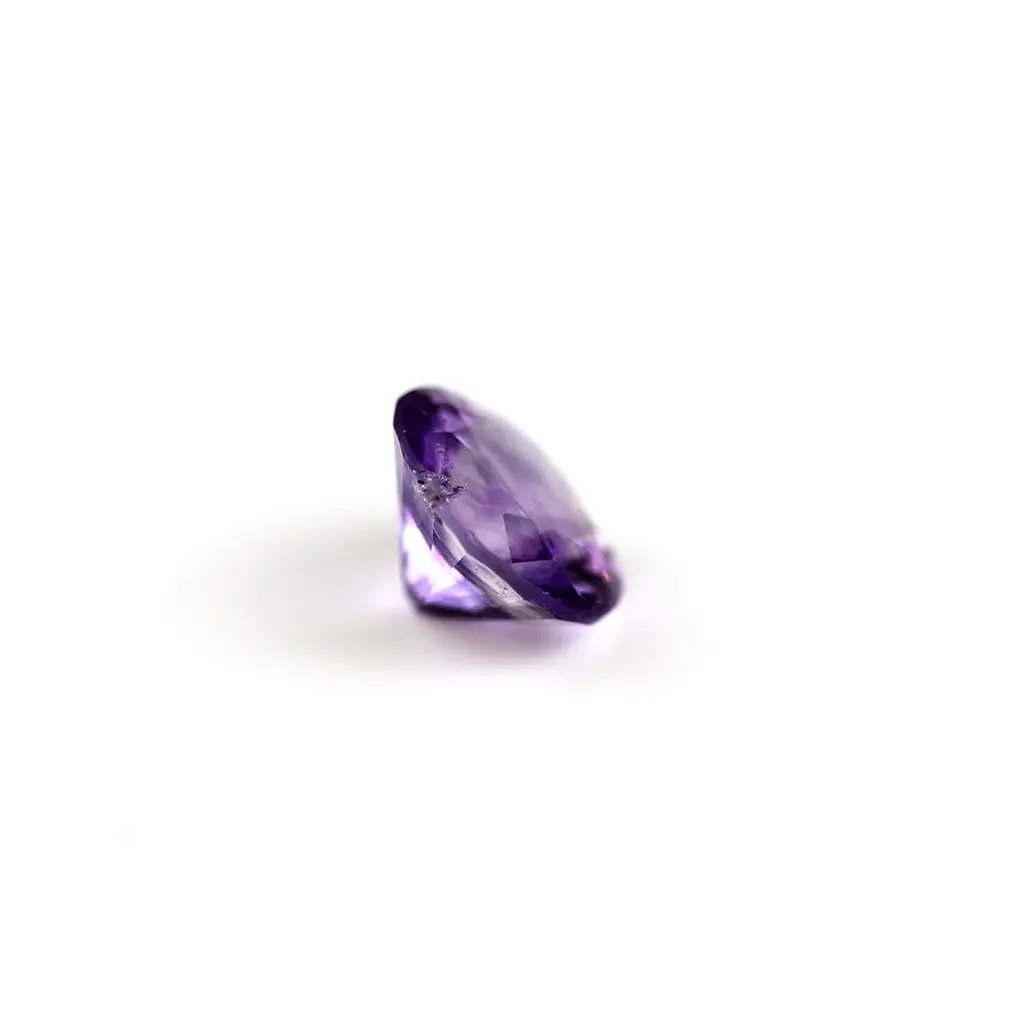 Lavender 2.3 ct. amethyst in round 