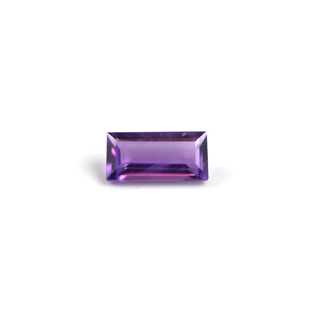 Purple 1.4 ct. amethyst in baguette