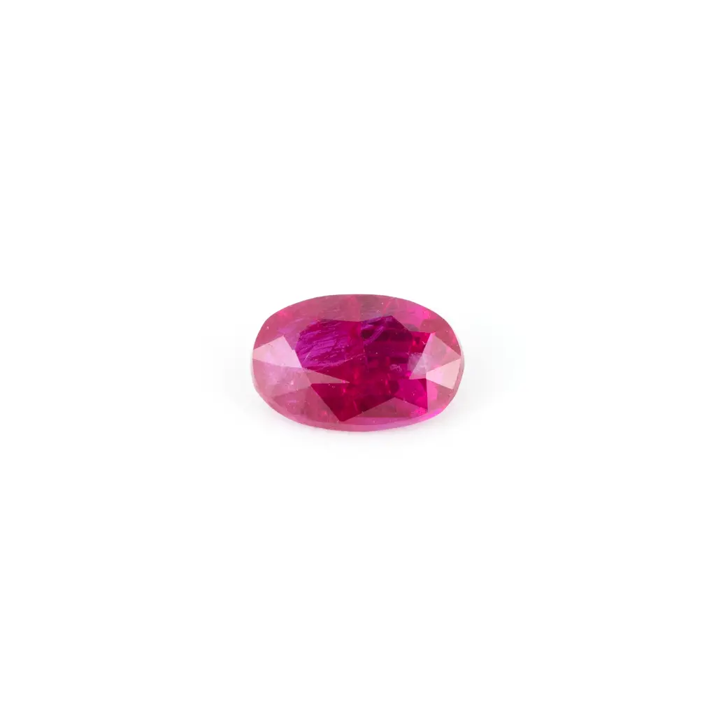 Purplish red 0.99 ct. Spinel in oval