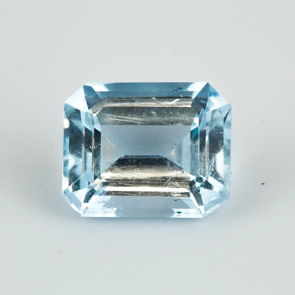 Blue 3.3 ct. Aquamarine in emerald cut