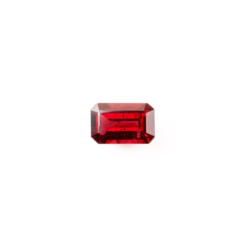 Vivid red 1.9 ct. Garnet in emerald cut